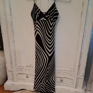 Forever 21 Black and Cream Maxi Dress